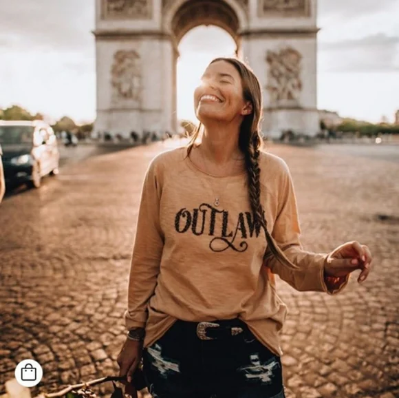 Outlaw Sloppy Joe Sweater Honey S Spell Designs Pullover Tee - Picture 2 of 16